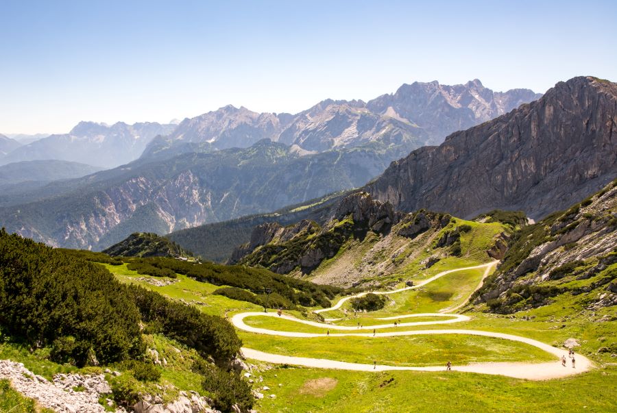 Alpsko-jadransky-turisticky-chodnik-(1).jpg