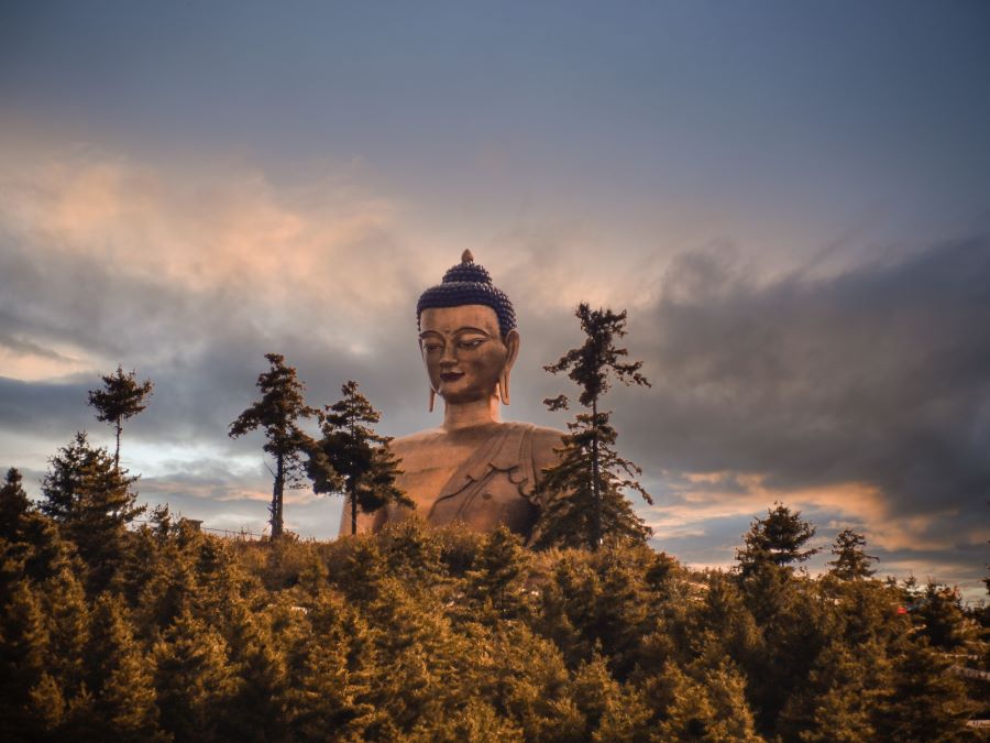 Bhutan-na-ceste-za-stastim-(1).jpg