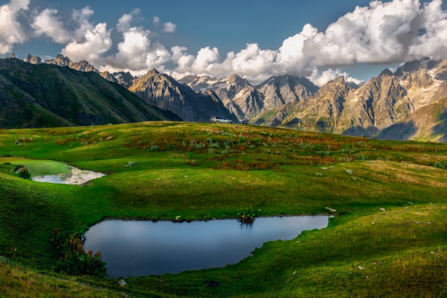 Kaukaz-je-jedinecny-Gruzinsko-(1).jpg