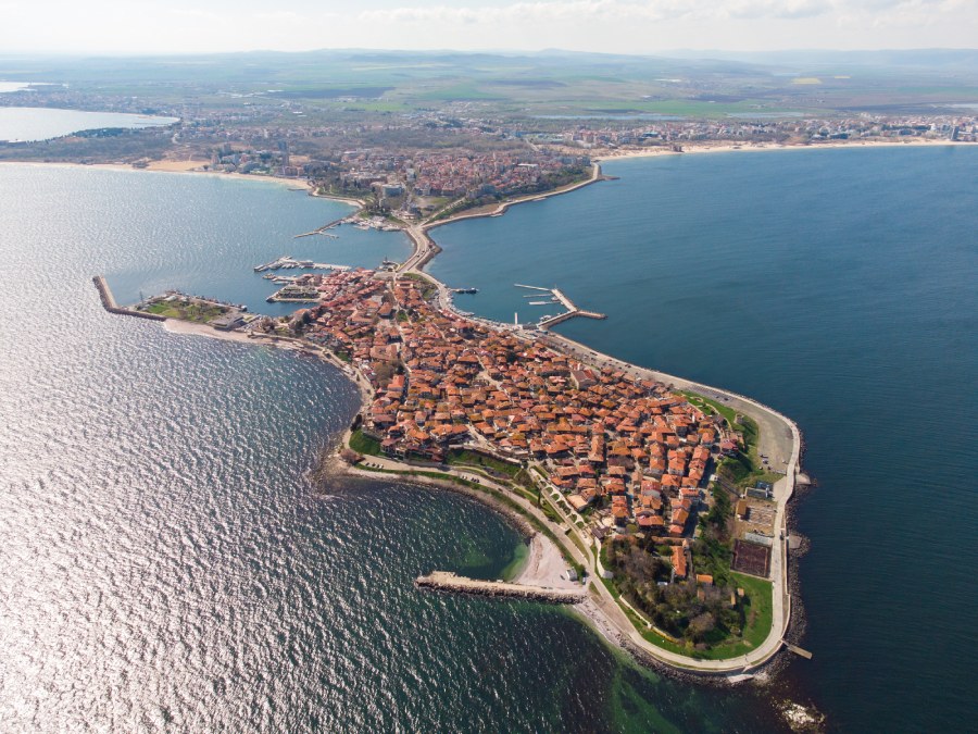 Nesebar-klenotnica-Bulharska-(1).jpg