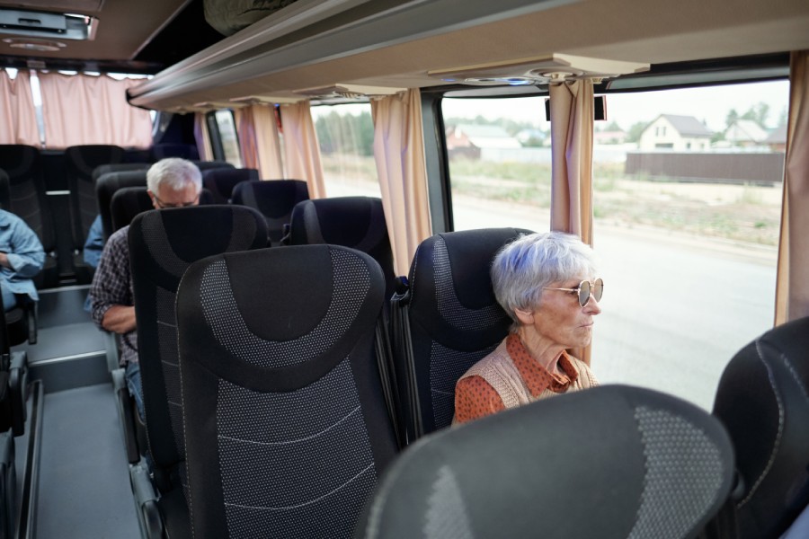 Organizovane-autobusove-vylety-pre-dochodcov-(1).jpg