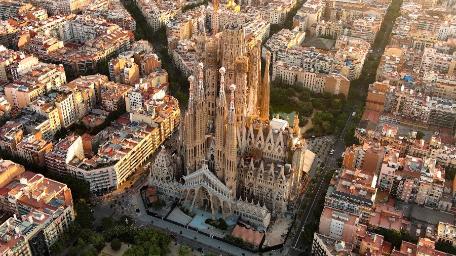 Sagrada-Familia-(1).jpeg